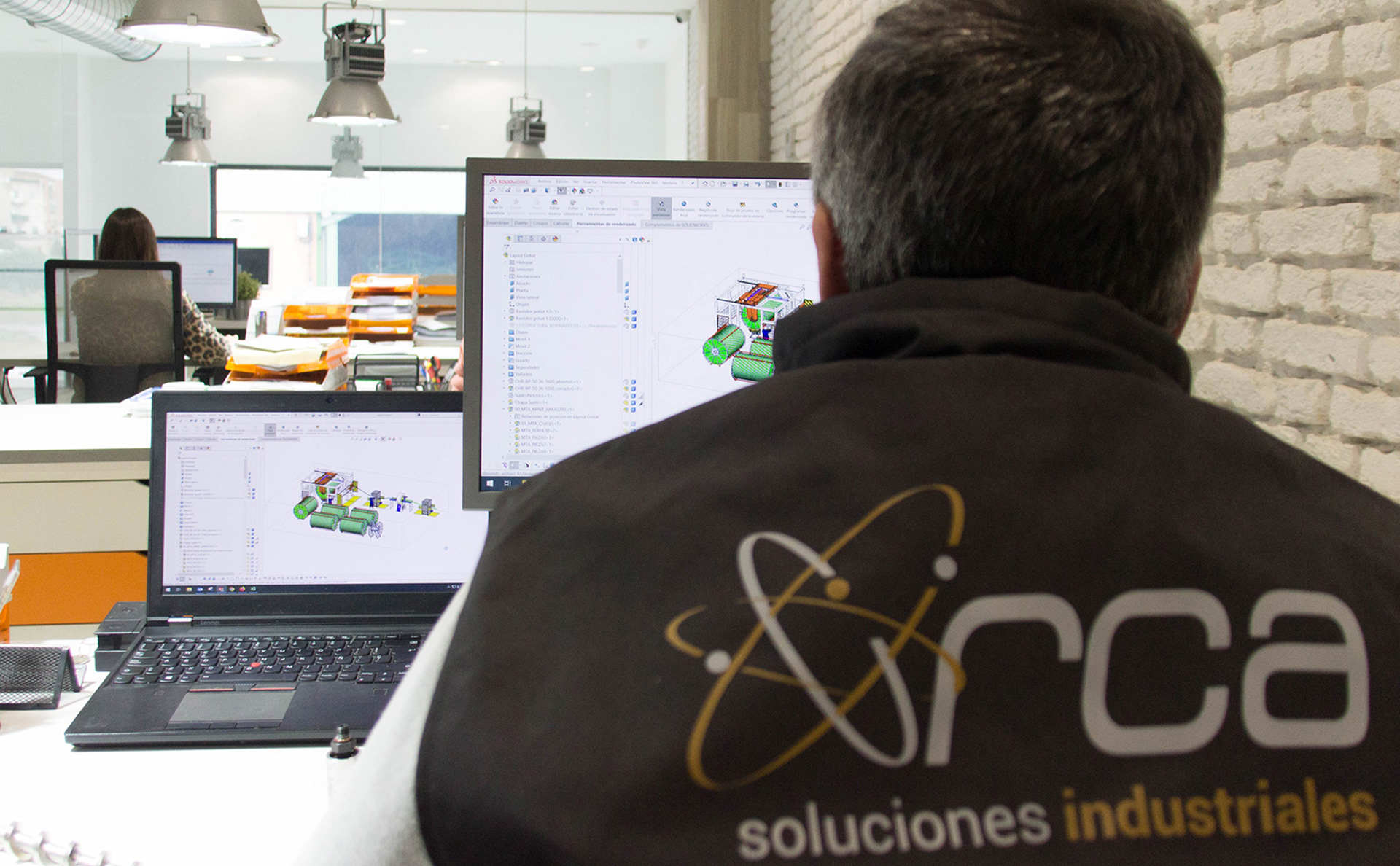 maquinaria-a-medida Maquinaria industrial a medida e integración robótica