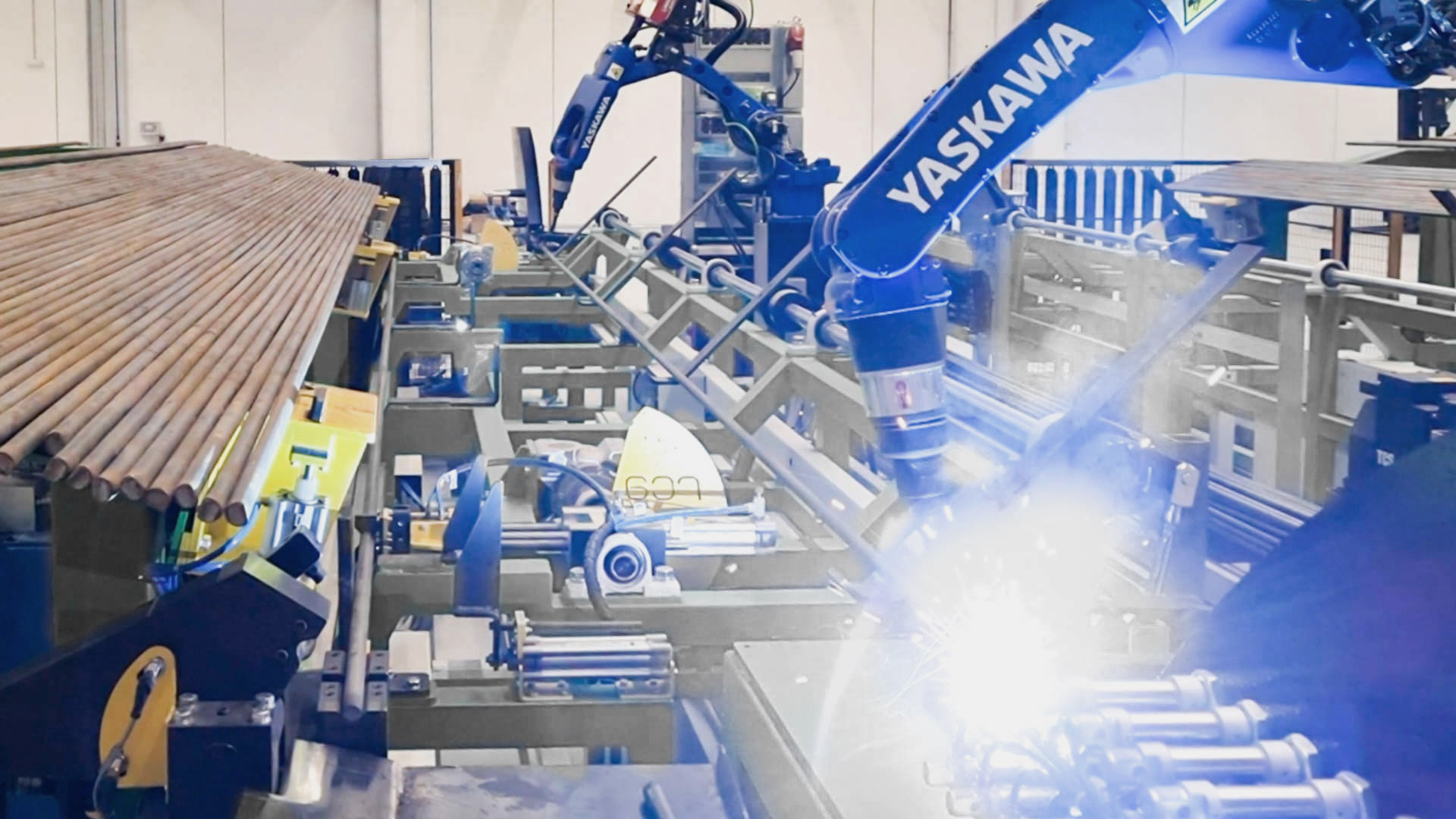 robots-soldadura-Yaskawa-3 Robots Yaskawa de soldadura